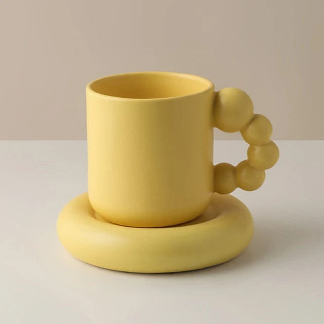 Coffee Mug Ceramic Berry-Shaped Handle with Matching Tray
