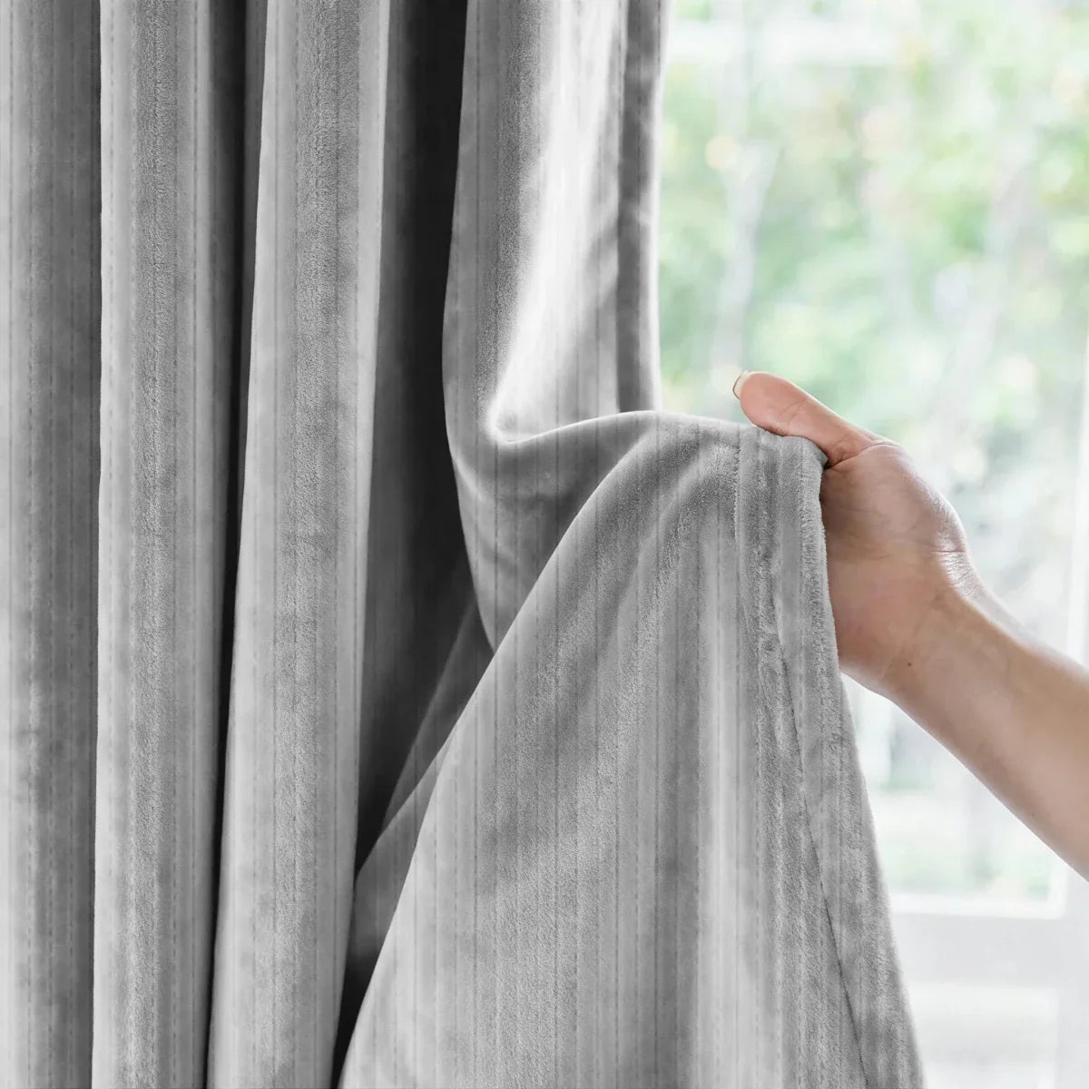 Curtain Set Thermal Insulating Light-Reducing With Rod & Tiebacks