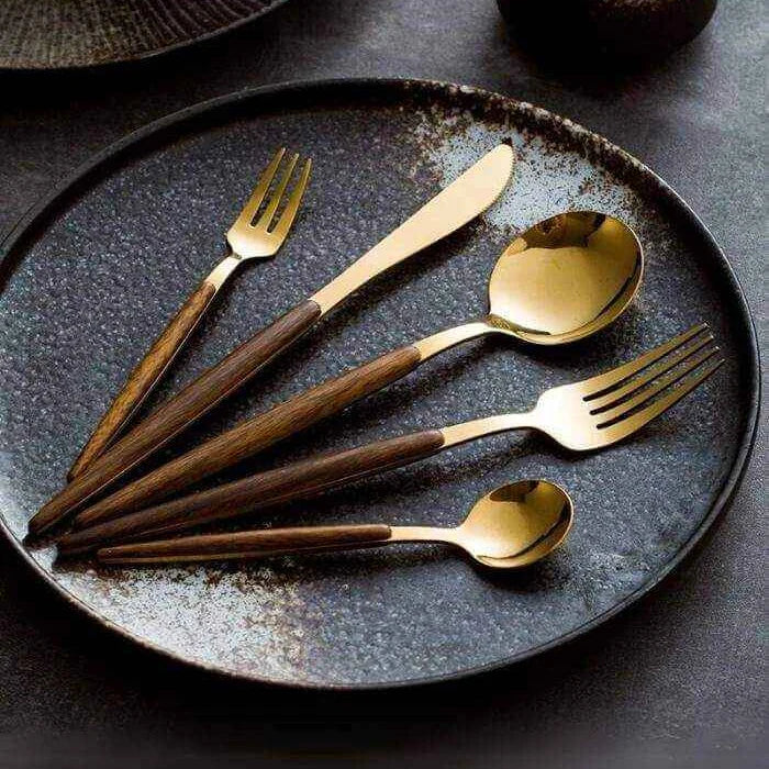 Cutlery Set Stainless Steel Wood Handles 16-Piece