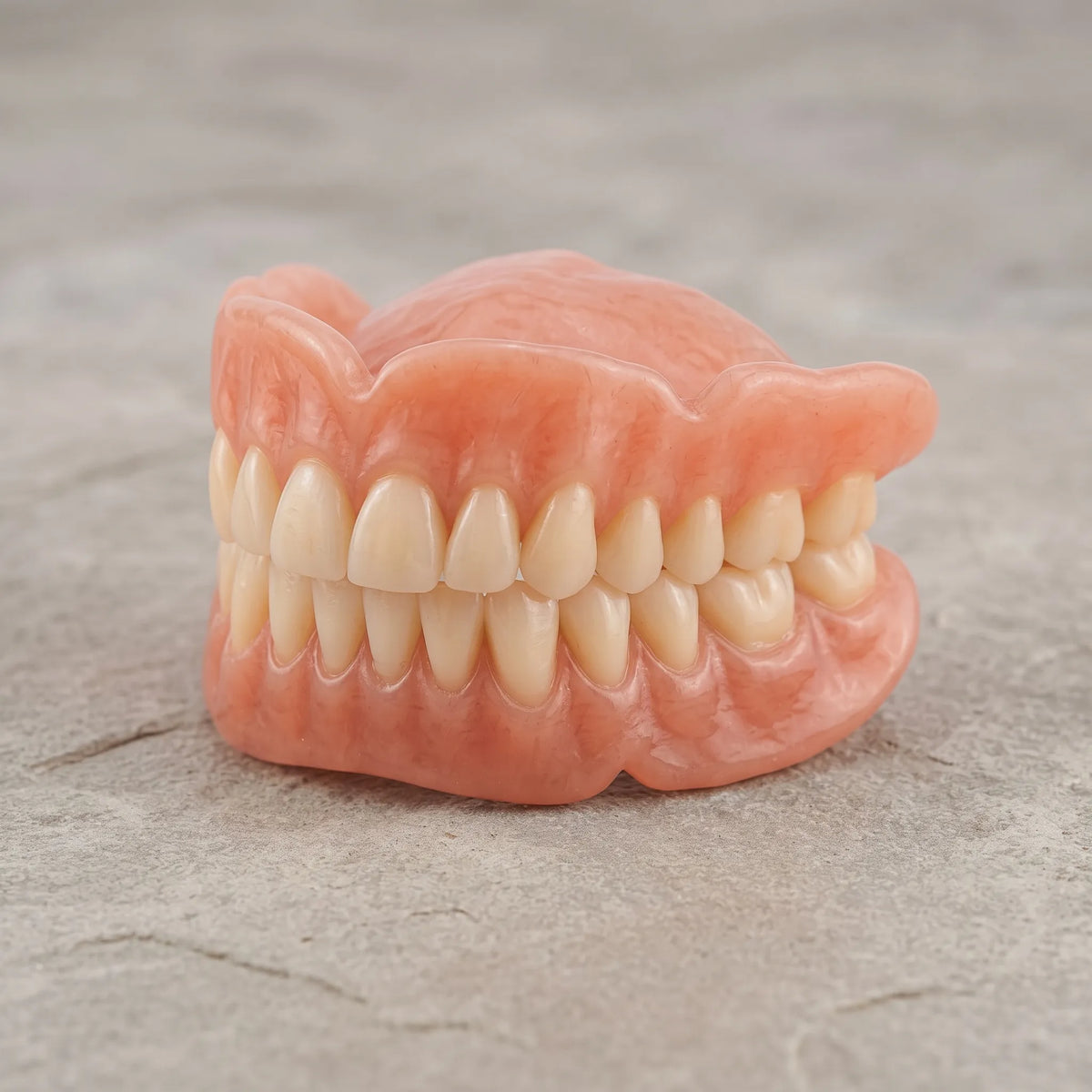 Denture Set Heat-Moldable Adhesive-Free Design