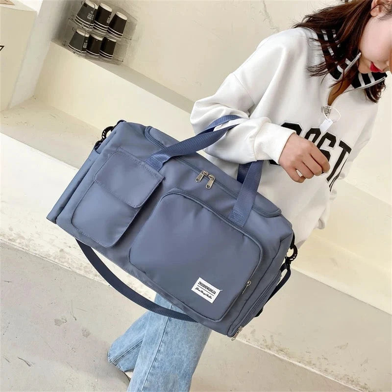 Duffel Bag Separate Shoe Compartment Water-Repellent Design