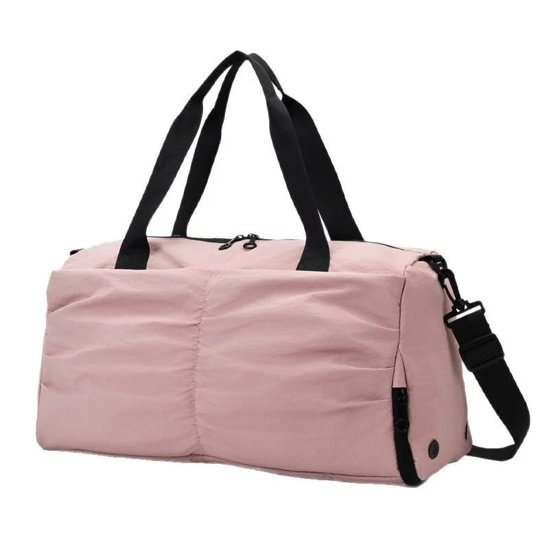 Duffel Bag Tear-Resistant Fabric Spacious Interior & Multiple Pockets