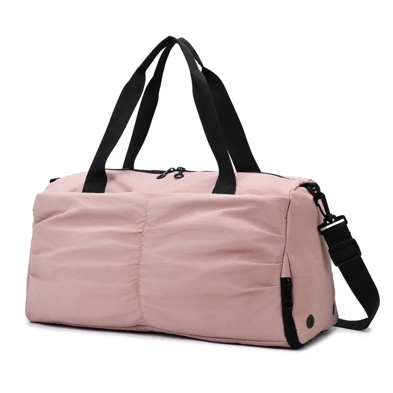 Duffel Bag Tear-Resistant Fabric Spacious Interior & Multiple Pockets