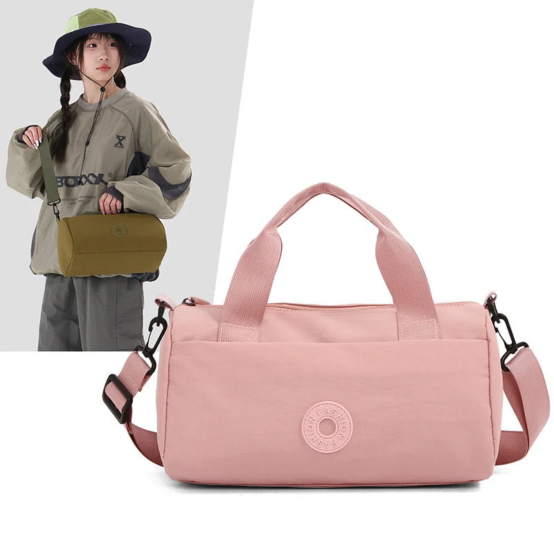 Duffle Bag Spacious Lightweight Detachable Strap & Dual Handles