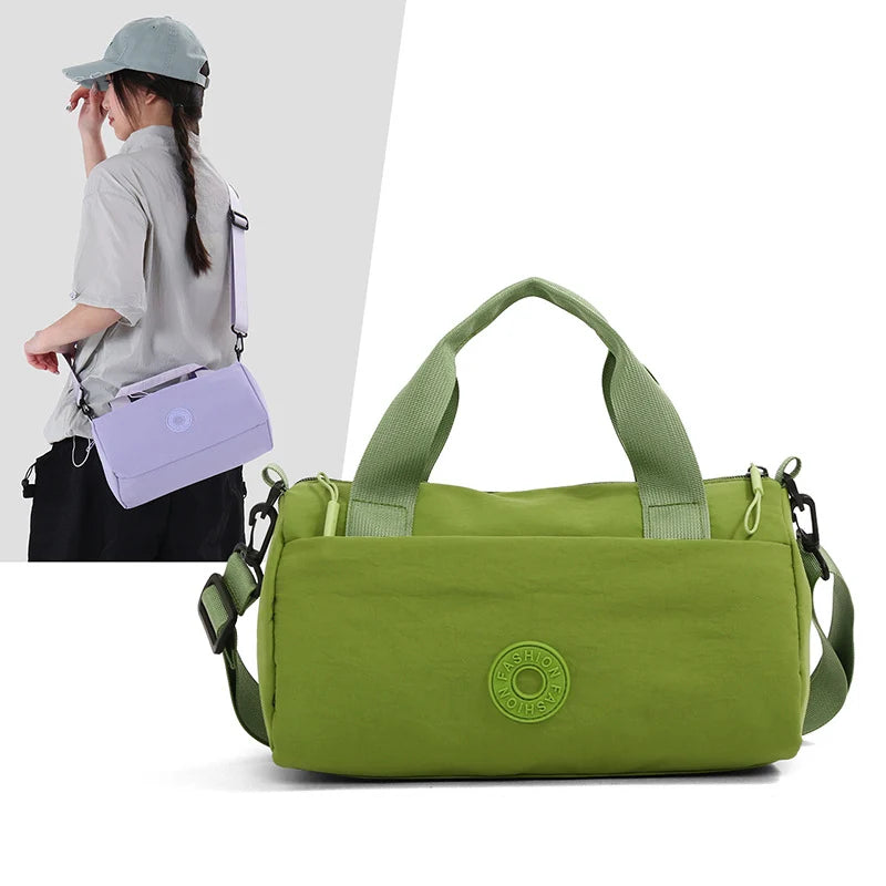 Duffle Bag Spacious Lightweight Detachable Strap & Dual Handles