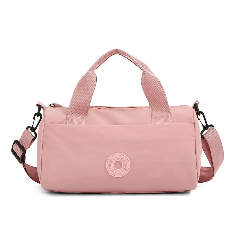 Duffle Bag Spacious Lightweight Detachable Strap & Dual Handles