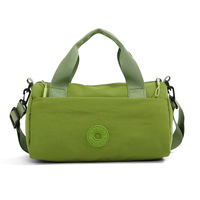 Duffle Bag Spacious Lightweight Detachable Strap & Dual Handles
