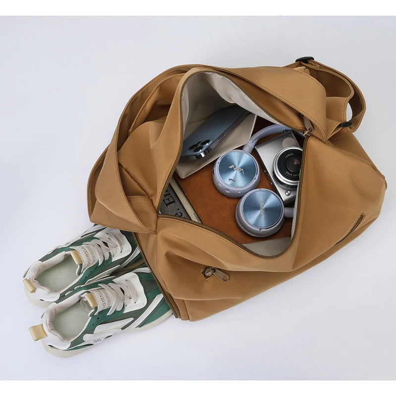 Duffle Bag Water-Resistant Multiple Pockets Adjustable Strap