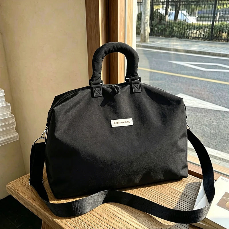 Duffle Bag Weather-Resistant Fabric Large Capacity & Multiple Compartments
