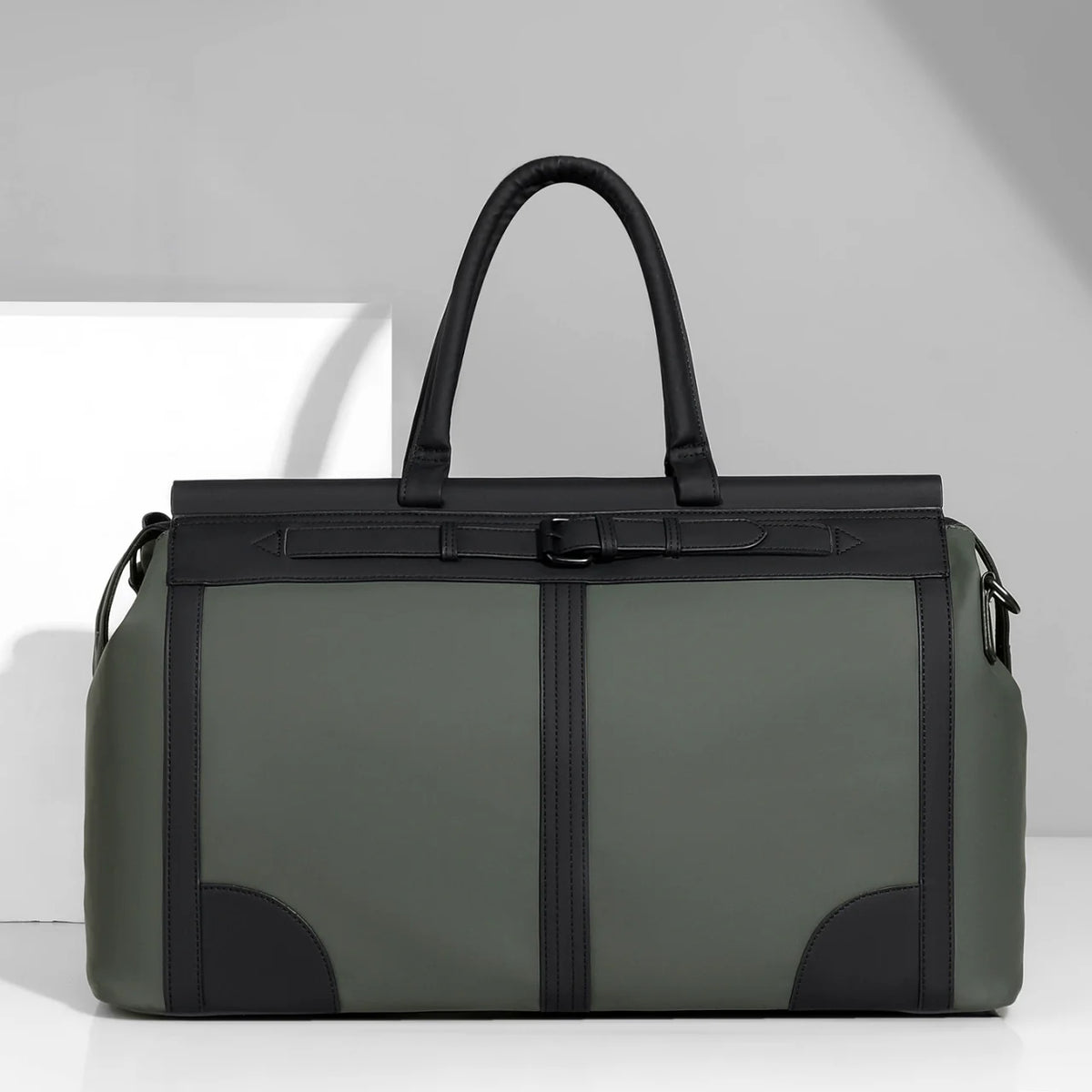 Duffle Bag Weekender Waterproof Multiple Compartments