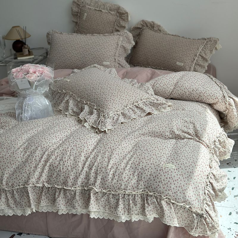 Duvet Cover & Pillowcase Set Cotton Cambric Ruffled Lace