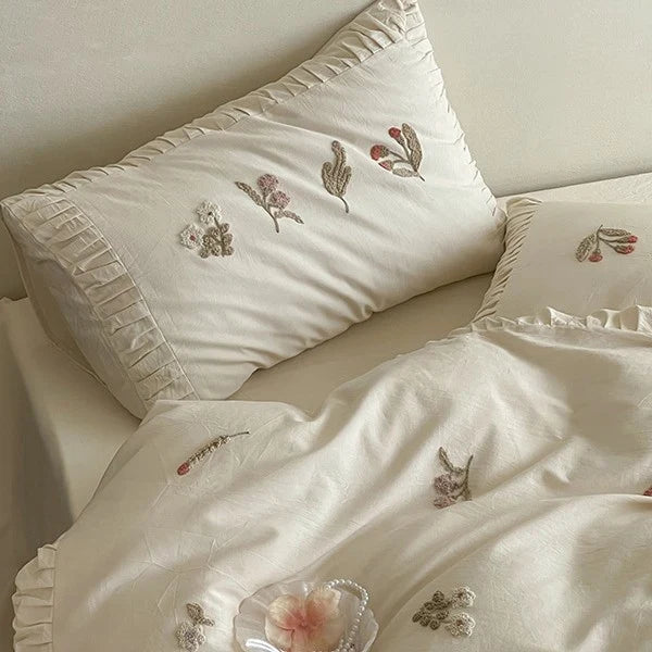 Duvet Cover Set 100% Cotton Floral Embroidery Ruffled Edges
