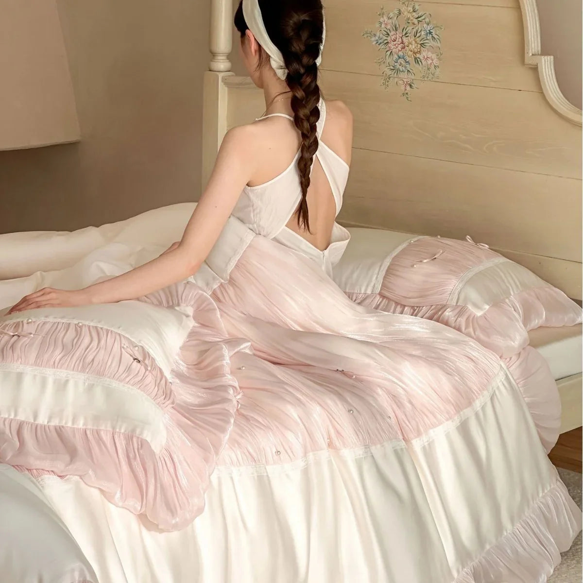 Duvet Cover Set 4 Piece Ruffle & Pleat Pearl Accents