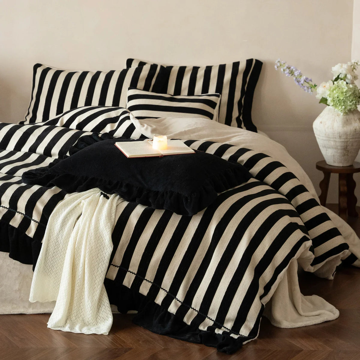 Duvet Cover Set Cotton-Linen Blend Striped Ruffle 4-Piece