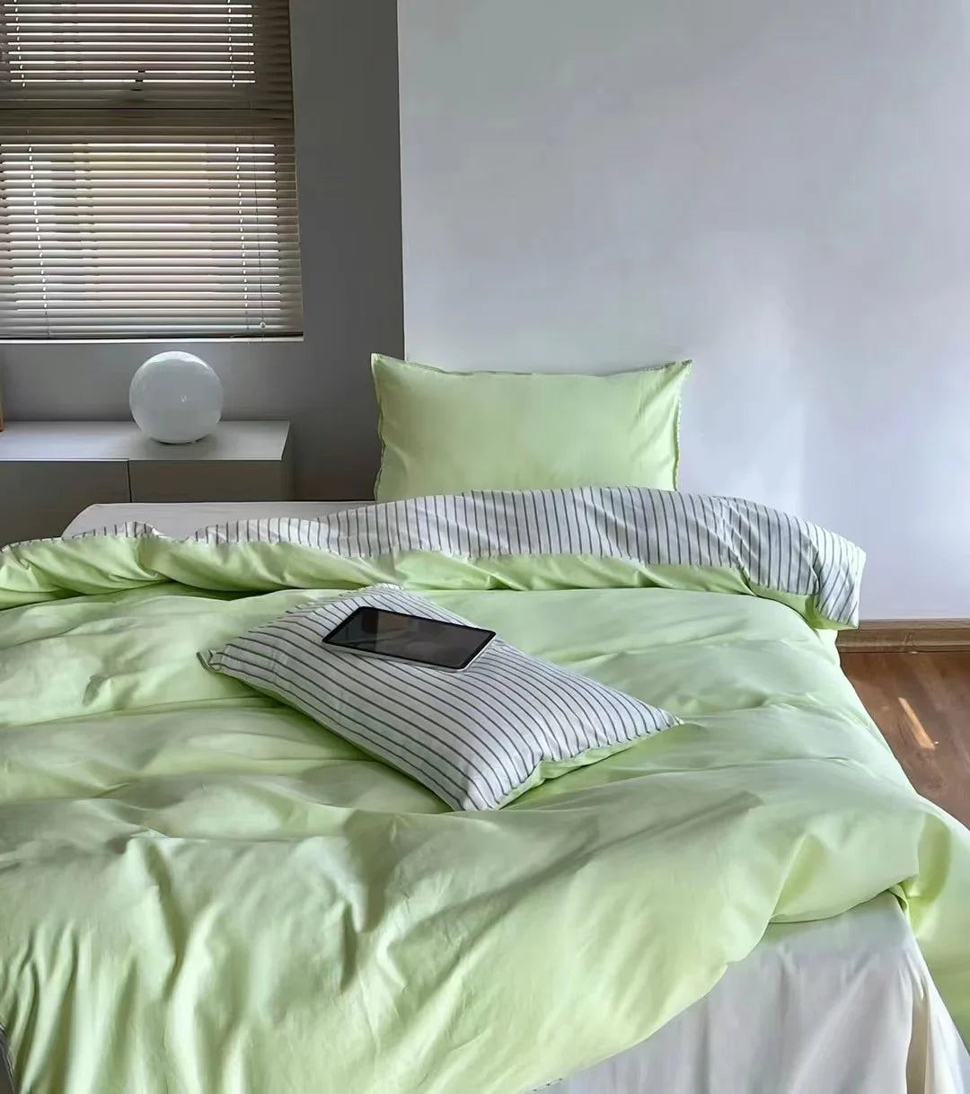 Duvet Cover Set Cotton Percale 4-Piece With Fitted Sheet