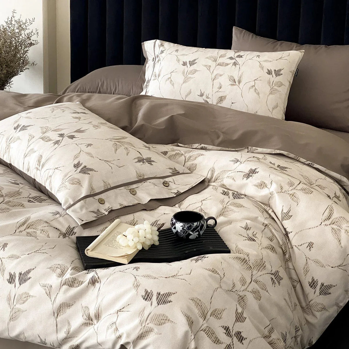 Duvet Cover Set Cotton Percale Button Closure Reversible Jacquard