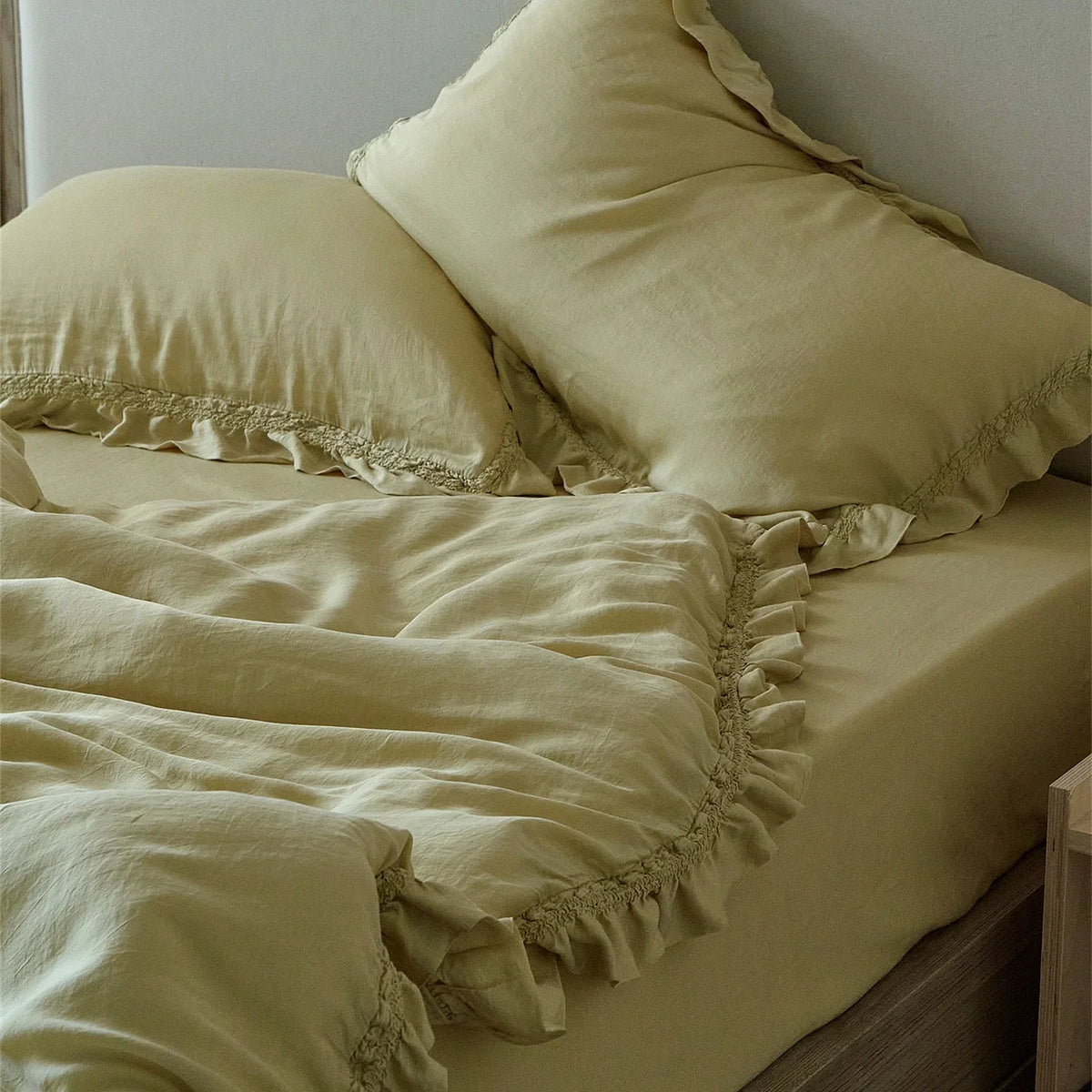 Duvet Cover Set Cotton Percale Ruffle Edge & Reinforced Corners