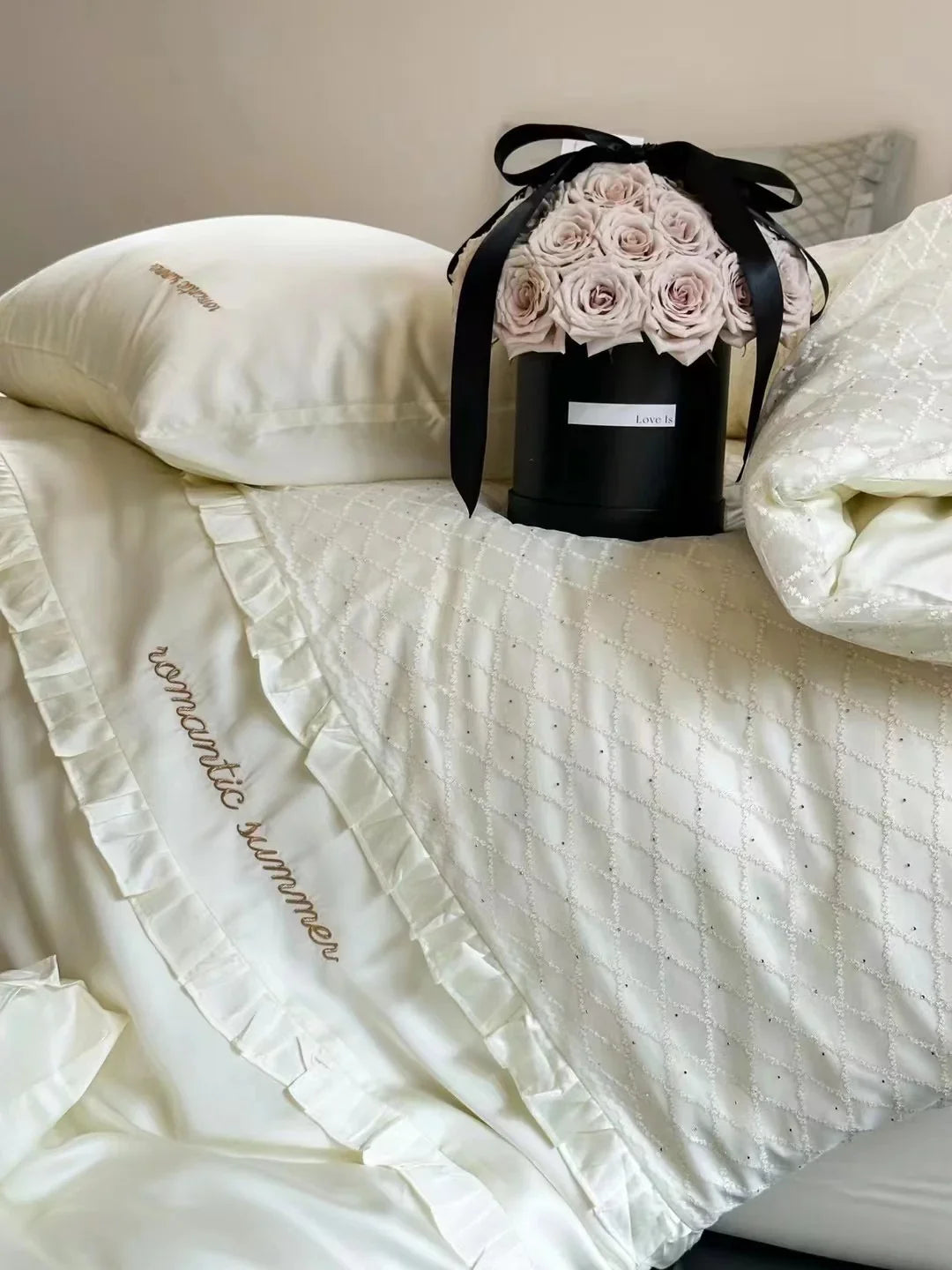 Duvet Cover Set Cotton Satin Diamond-Quilted Four-Piece