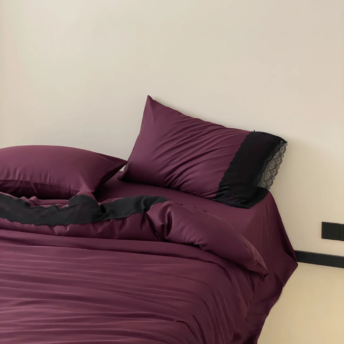 Duvet Cover Set Cotton Satin Temperature-Regulating Concealed Closures