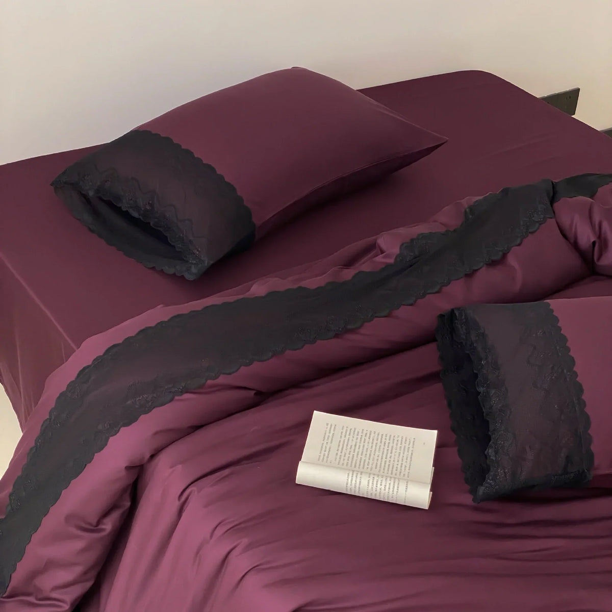 Duvet Cover Set Cotton Satin Temperature-Regulating Concealed Closures