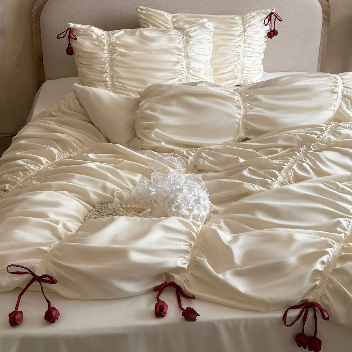 Duvet Cover Set Gathered Satin Tassel Trim Machine Washable