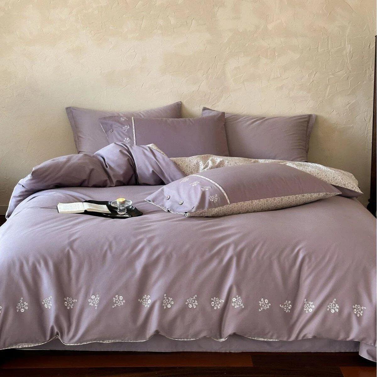 Duvet Cover Set Mako Satin Leaf Embroidery Machine Washable