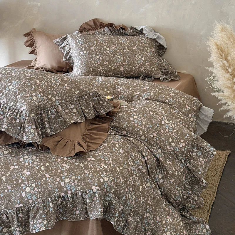 Duvet Cover Set Quilted Ruffle Floral 4-Piece