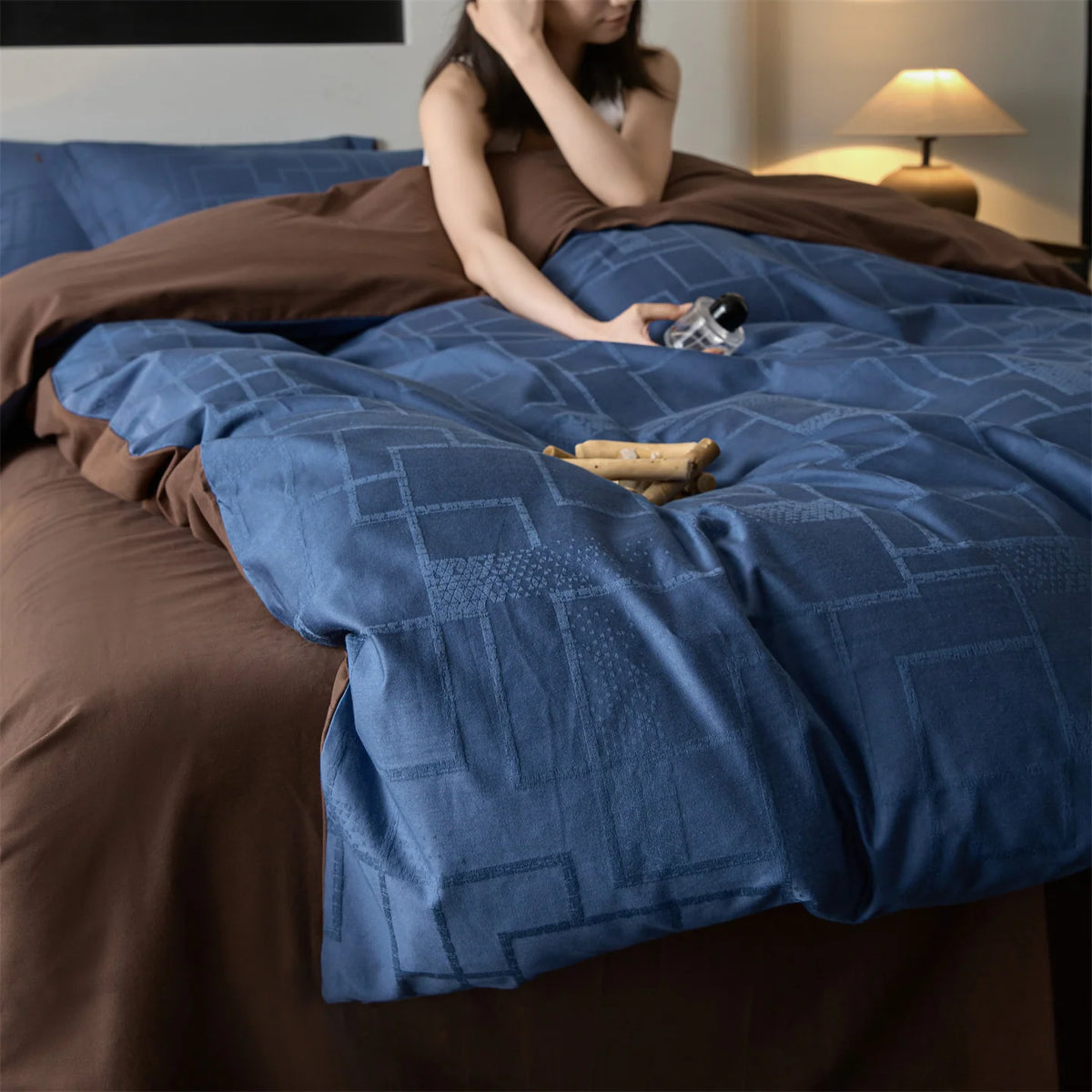 Duvet Cover Set Reversible Jacquard Machine Washable