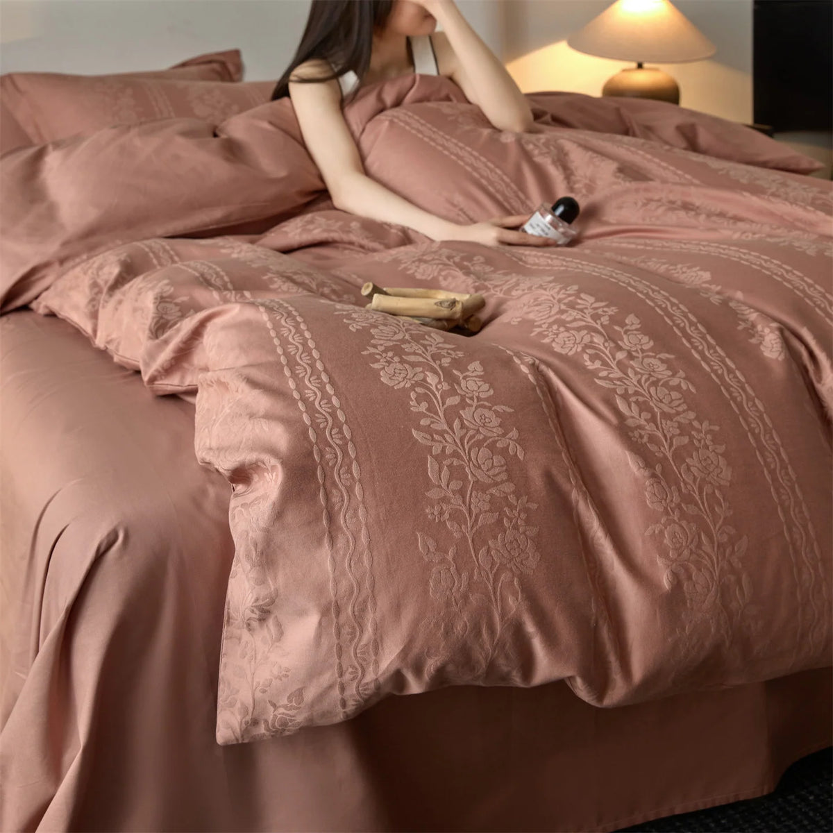 Duvet Cover Set Reversible Jacquard Machine Washable