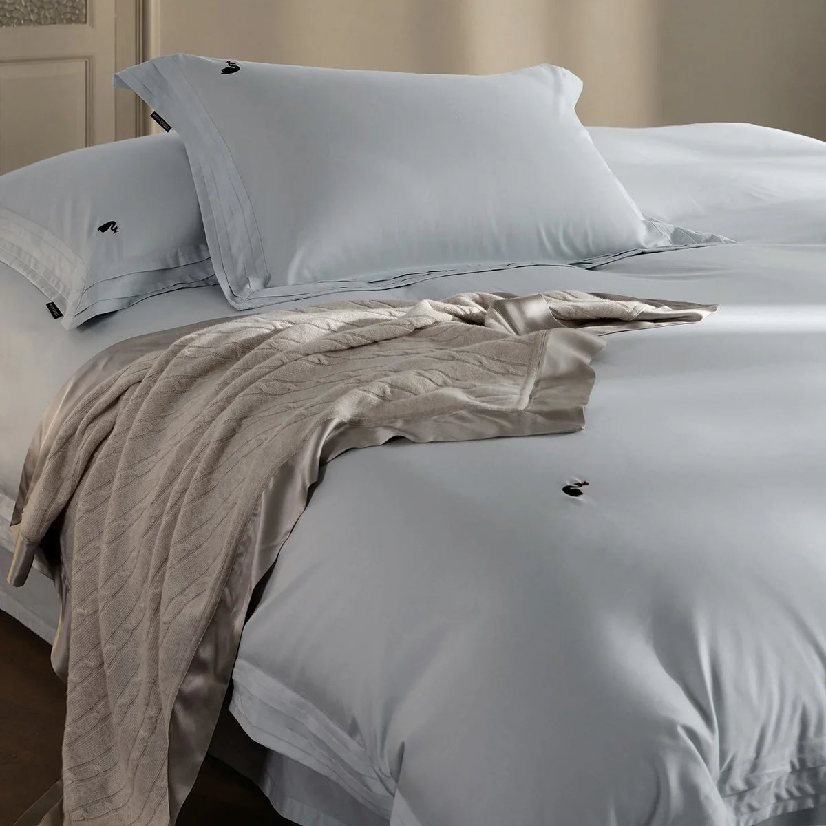 Duvet Cover Set Satin-Feel Mako Cotton Monogram Embroidery