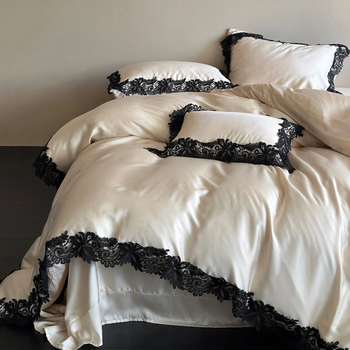 Duvet Cover Set Satin Floral Lace Trim Matching Shams