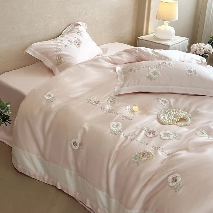 Duvet Cover Set Satin & Rose Embroidery 4-Piece