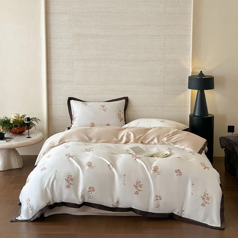Duvet Cover Set Silky Satin Embroidered Four-Piece
