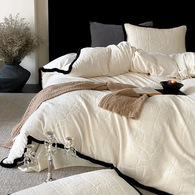 Duvet Cover Set Textured Jacquard Contrast Piping & Discreet Zipper