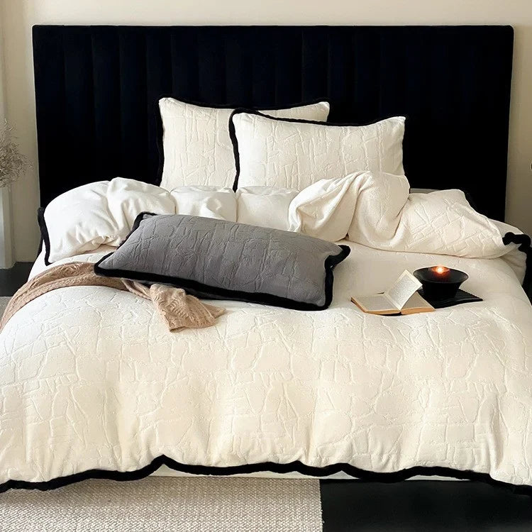 Duvet Cover Set Textured Jacquard Contrast Piping & Discreet Zipper