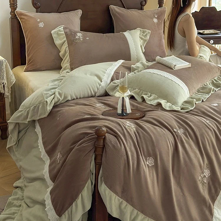 Duvet Cover Set Velvet Microfiber Reversible Rose Embroidery