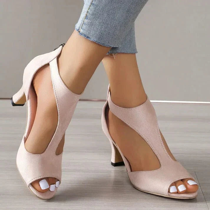 Event Heels Cushioned Insole & Arch Support