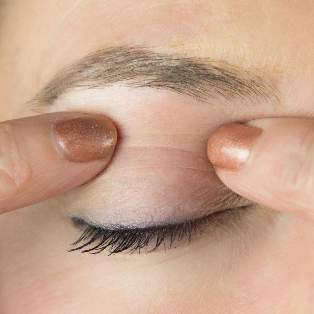 Eyelid Lift Strips Invisible Ultra-Thin Hypoallergenic 100 Count