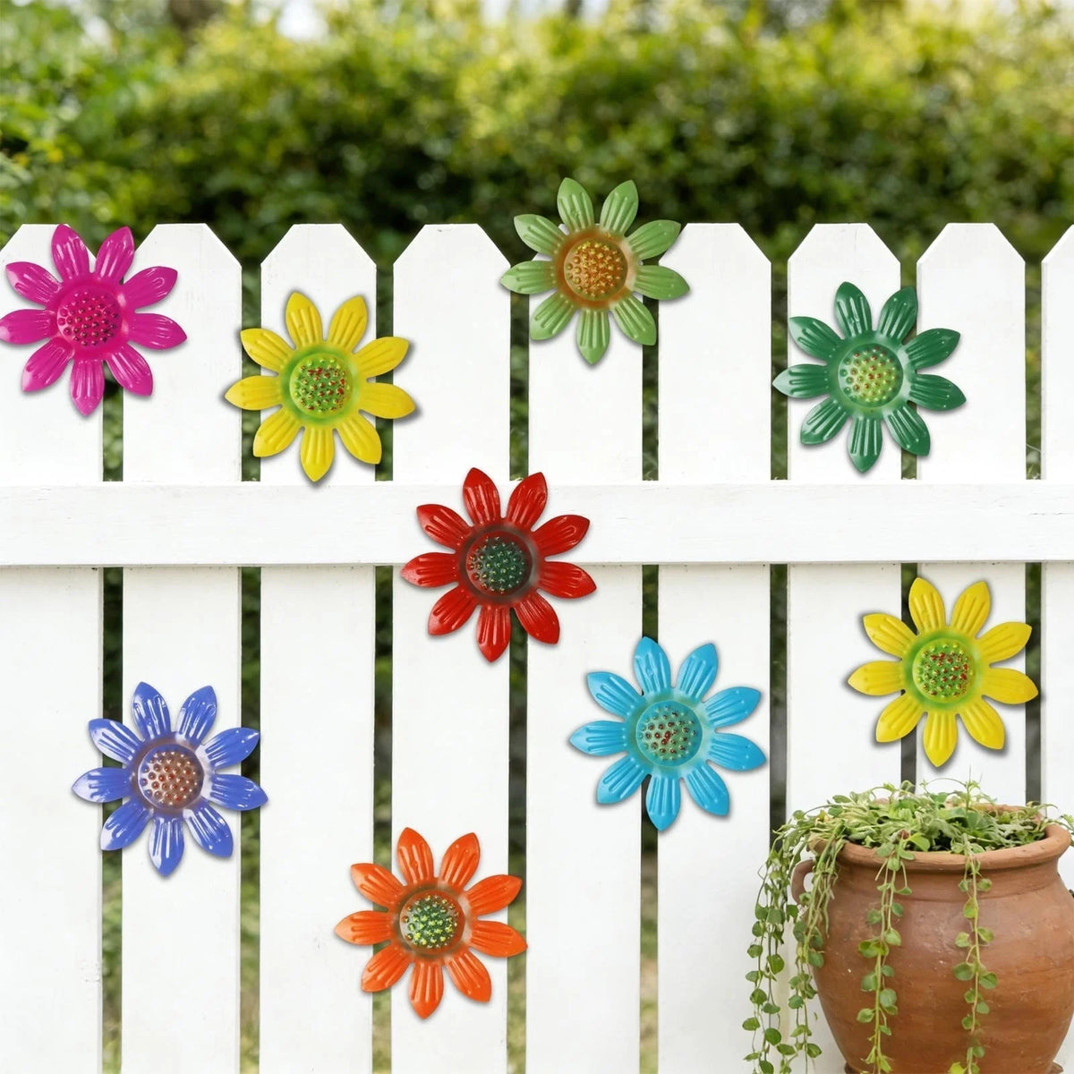 Flower Wall Decor Iron 3D Daisy Weather-Resistant
