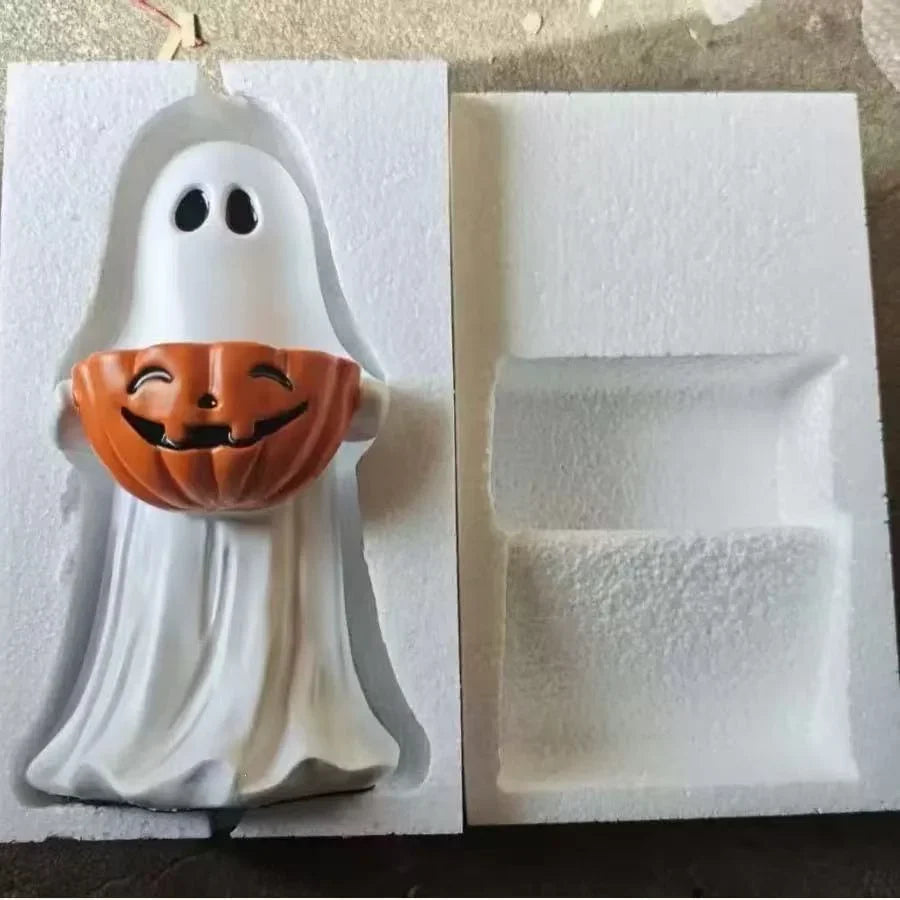 Ghost Figure Polyresin Weather-Resistant Indoor & Outdoor