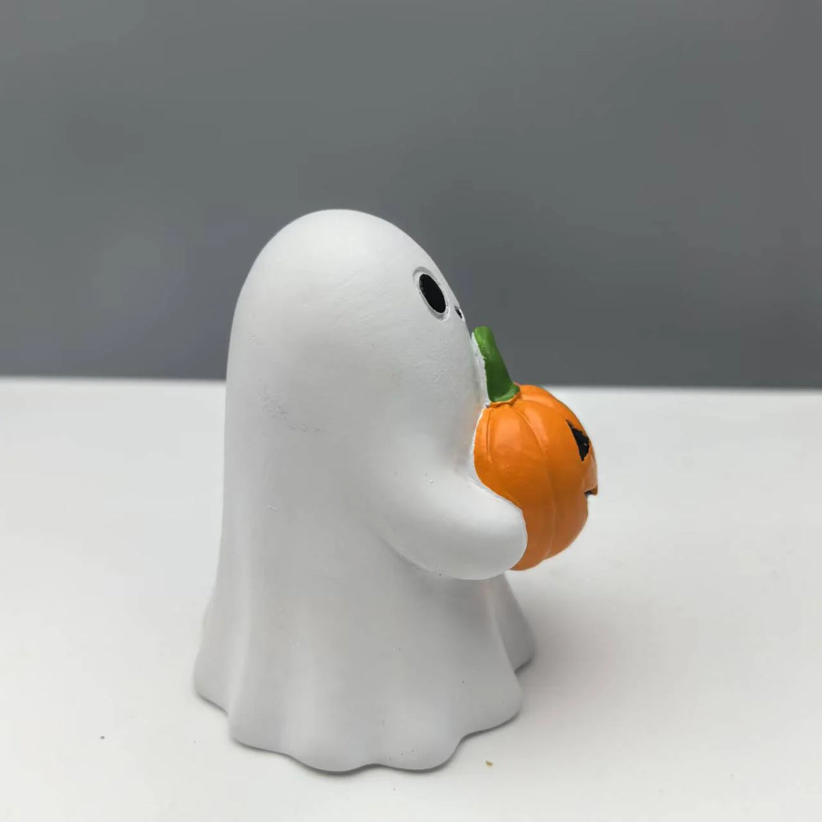 Halloween Figurine Ghost Holding Pumpkin Weather-Resistant Indoor & Outdoor