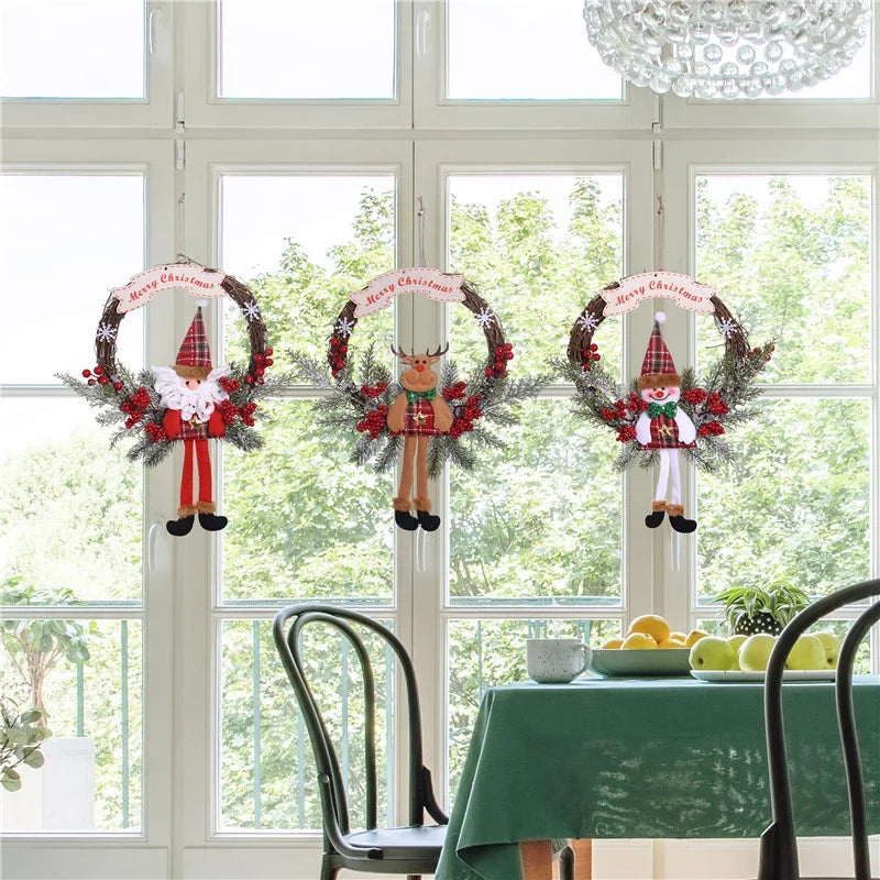 Hanging Wreath Santa & Holly Durable Easy-to-Hang