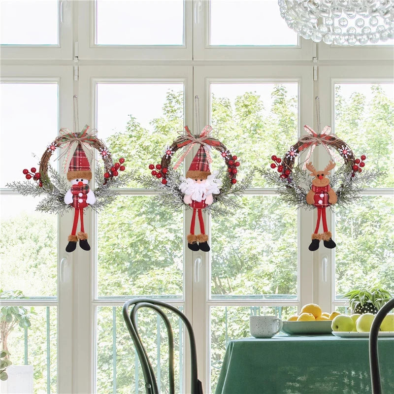 Hanging Wreath Santa & Holly Durable Easy-to-Hang