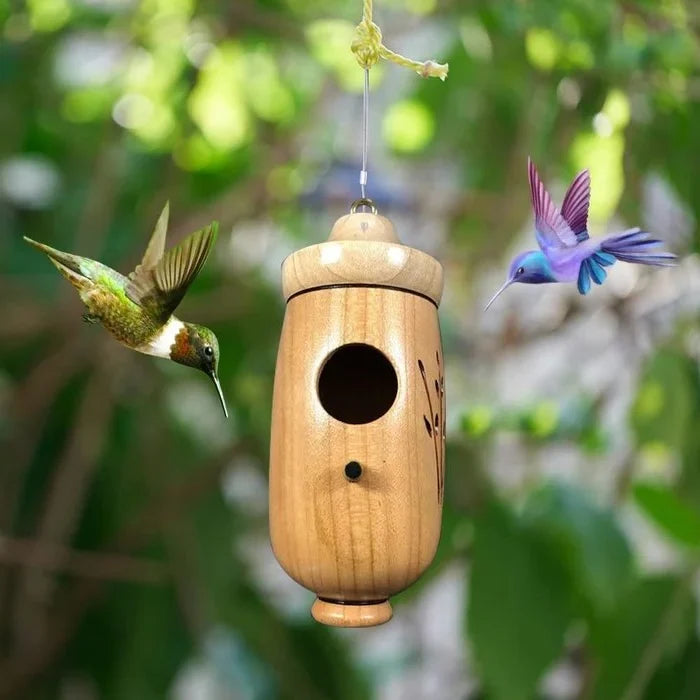 Hummingbird House Weather-Resistant Resin Wood Grain Finish