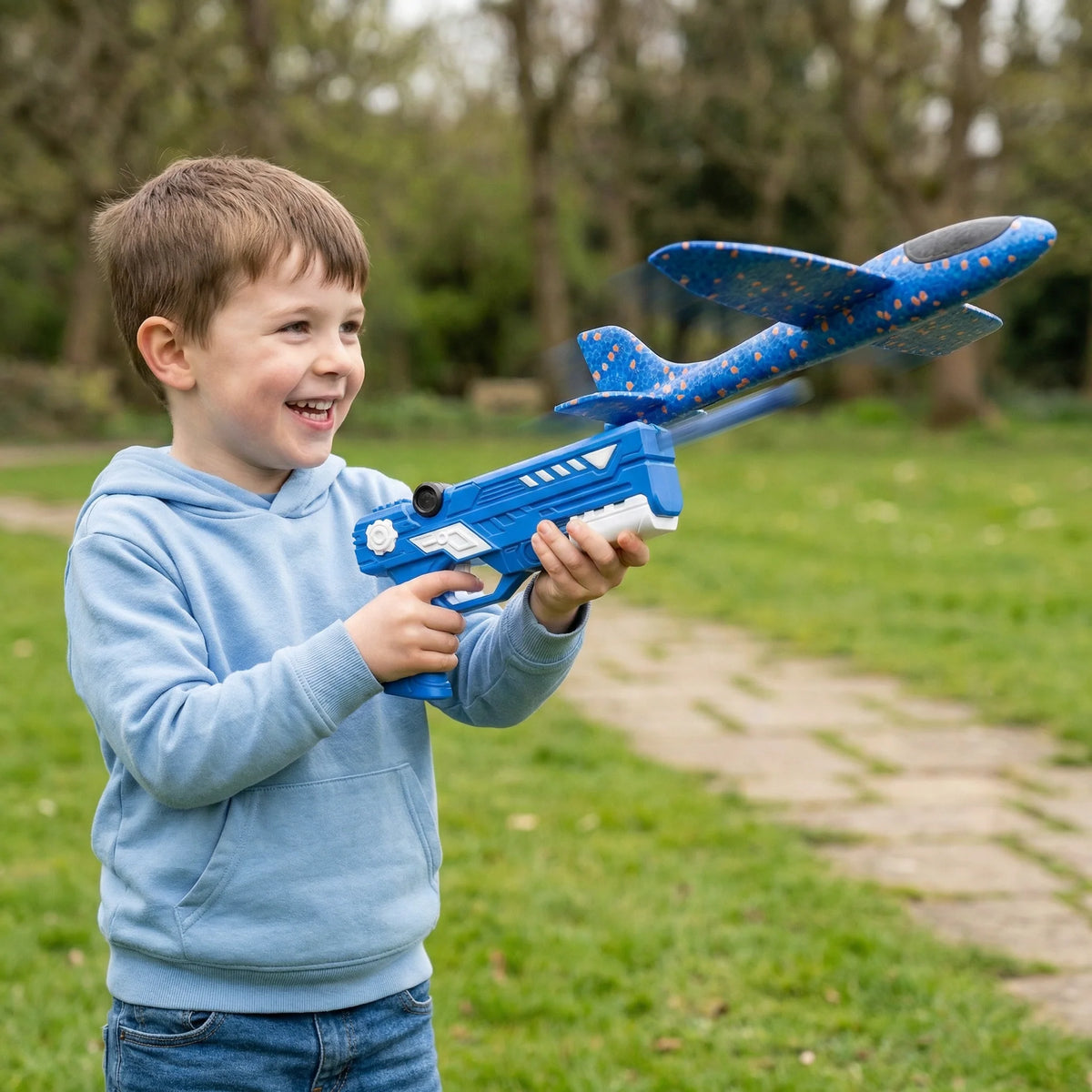 Interactive Flying Toy Launcher Glides Back No Batteries