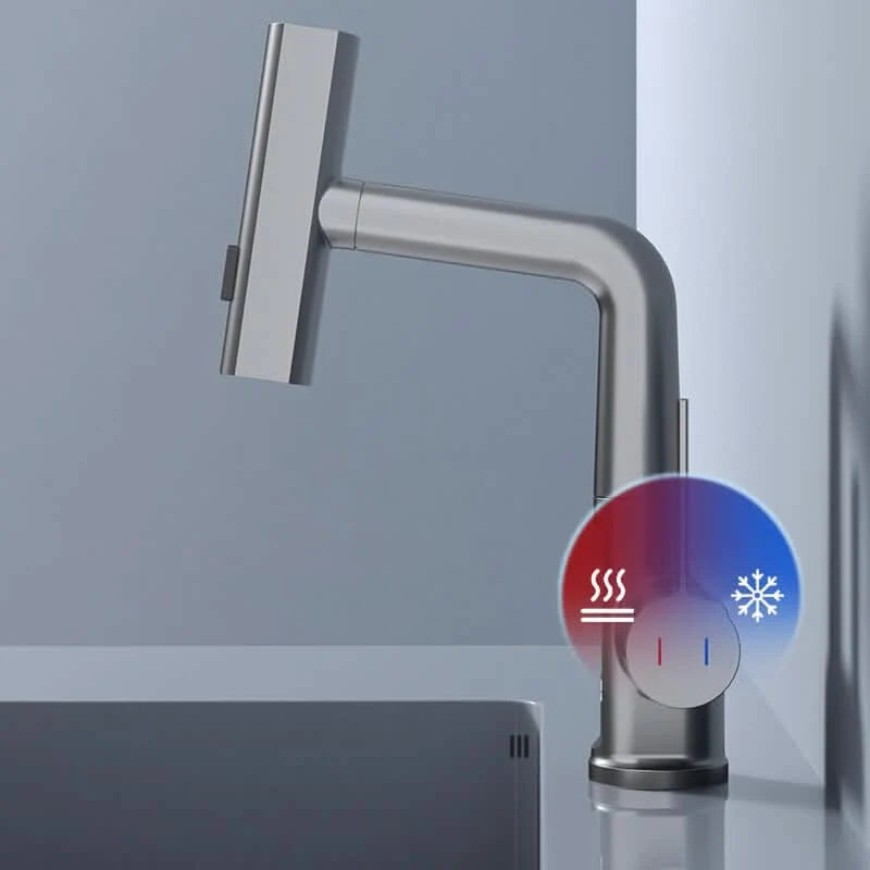 Kitchen Faucet 360° Swivel Pull-Out Sprayer LED Temperature Display