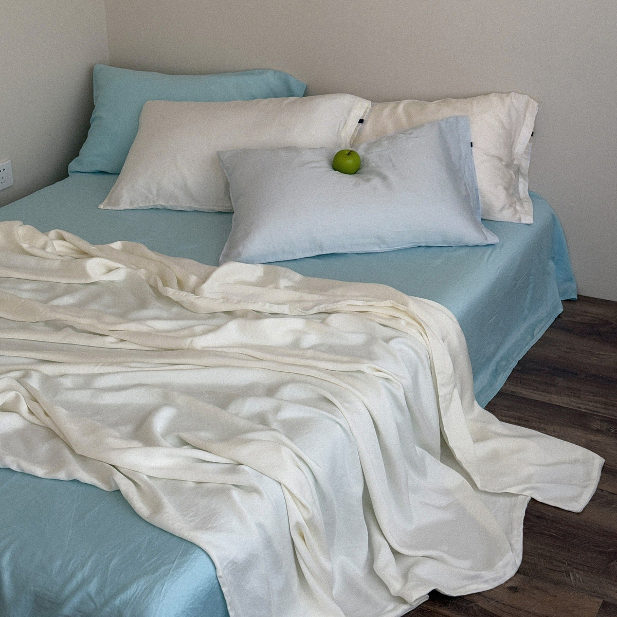 Linen Bedding Set Breathable & Moisture-Wicking Deep Pocket
