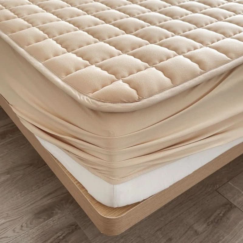 Mattress Protector Liquid-Resistant Breathable Machine Washable