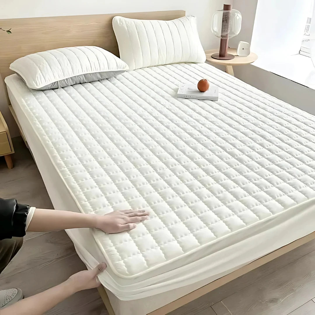 Mattress Protector Quilted Breathable Water-Repellent Non-Slip Fit