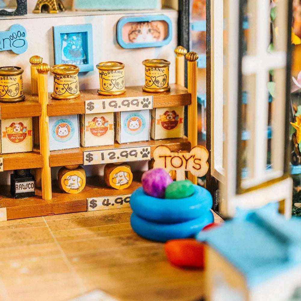 Miniature Kit Pet Shop Scene Warm LED Lighting